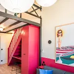 Lägenhet Maison Delage Courbevoie